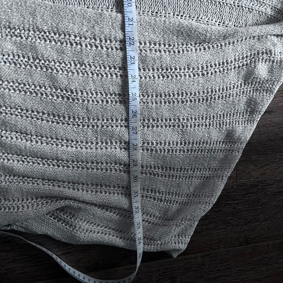 2/40$Crochet Vest poncho one size beige - Picture 4 of 6